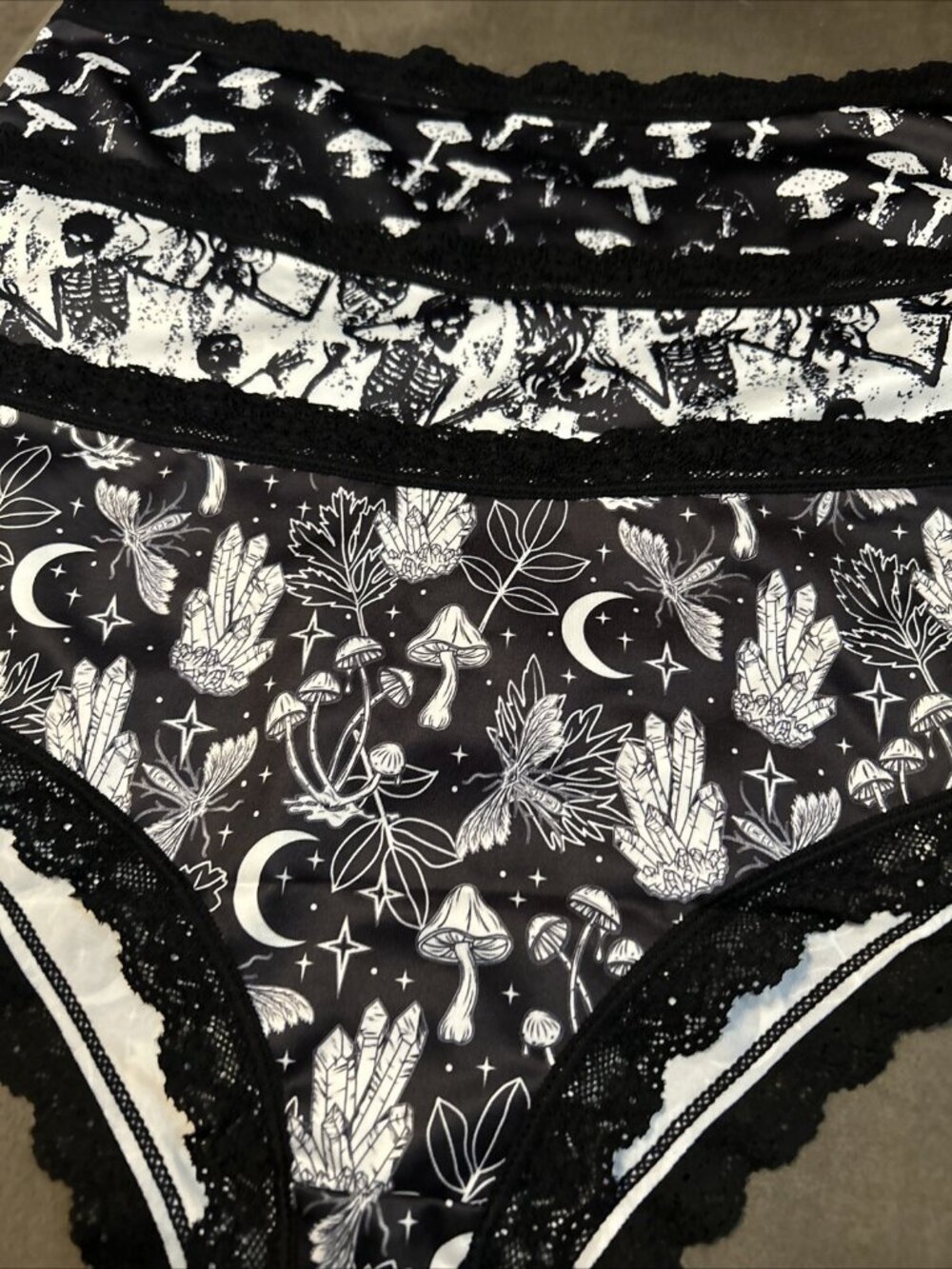 Morvia 3pk lace trim goth Emo Punk Biker panties 1XL Mushrooms & Bones Lingerie